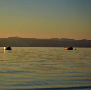 Tours in Leiria, Crossing Óbidos Lagoon by Boat with Picnic - GoLeiria Touristic Guide