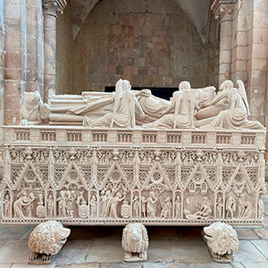Alcobaça Monastery and ceramics workshop